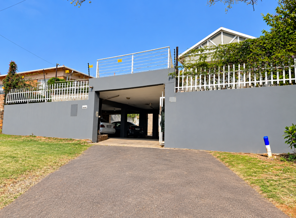 8 Bedroom House