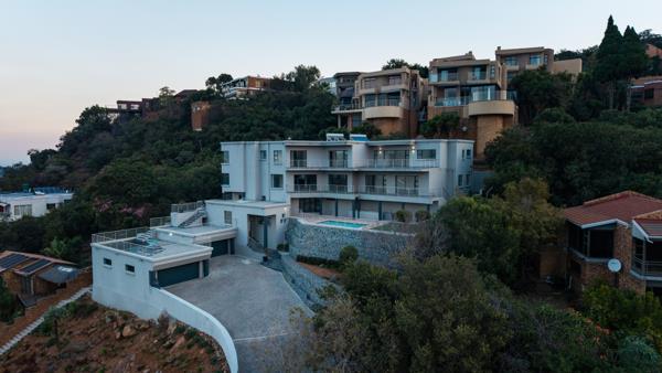 7 Bedroom House