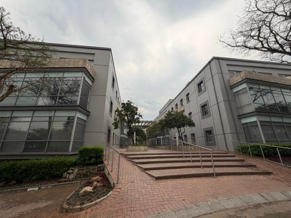 424 m² Commercial space