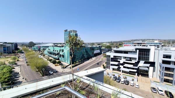 900 m² Commercial space