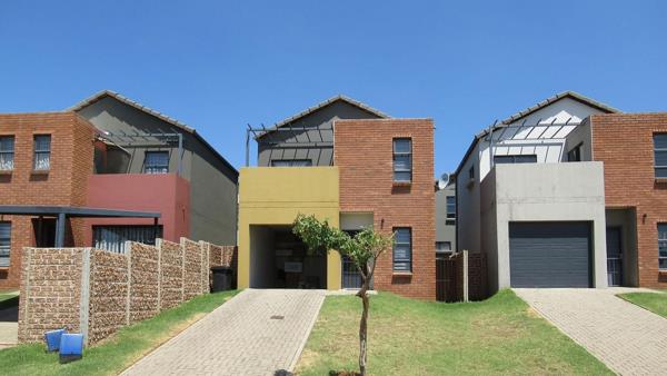 3 Bedroom Townhouse