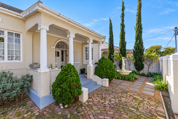 2 Bedroom House