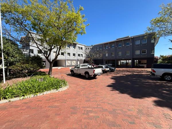 254 m² Commercial space