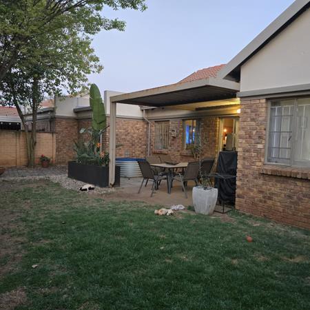 2 Bedroom Townhouse