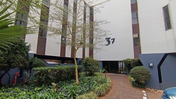552 m² Office Space