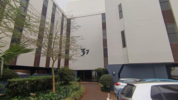 552 m² Office Space
