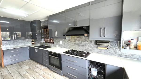 3 Bedroom Townhouse