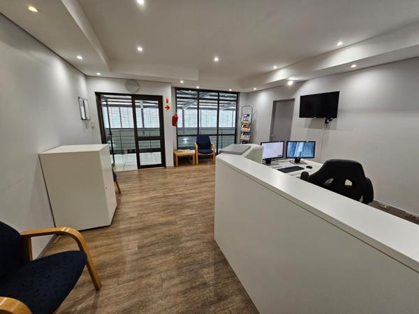 350 m² Commercial space