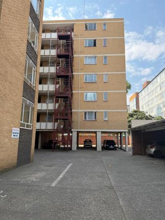 2.5 Bedroom Apartment