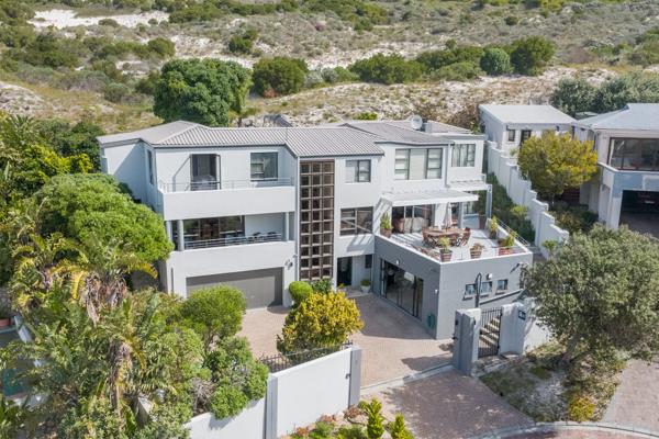 6 Bedroom House