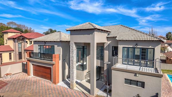 5 Bedroom House