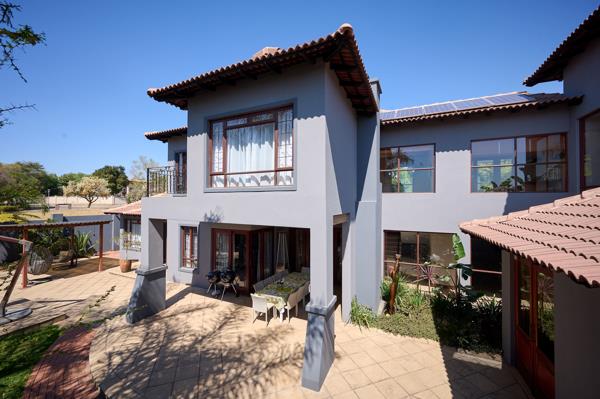 5 Bedroom House