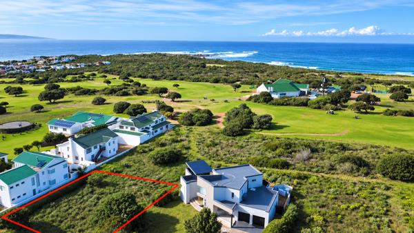 945 m² Land