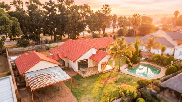 4 Bedroom House