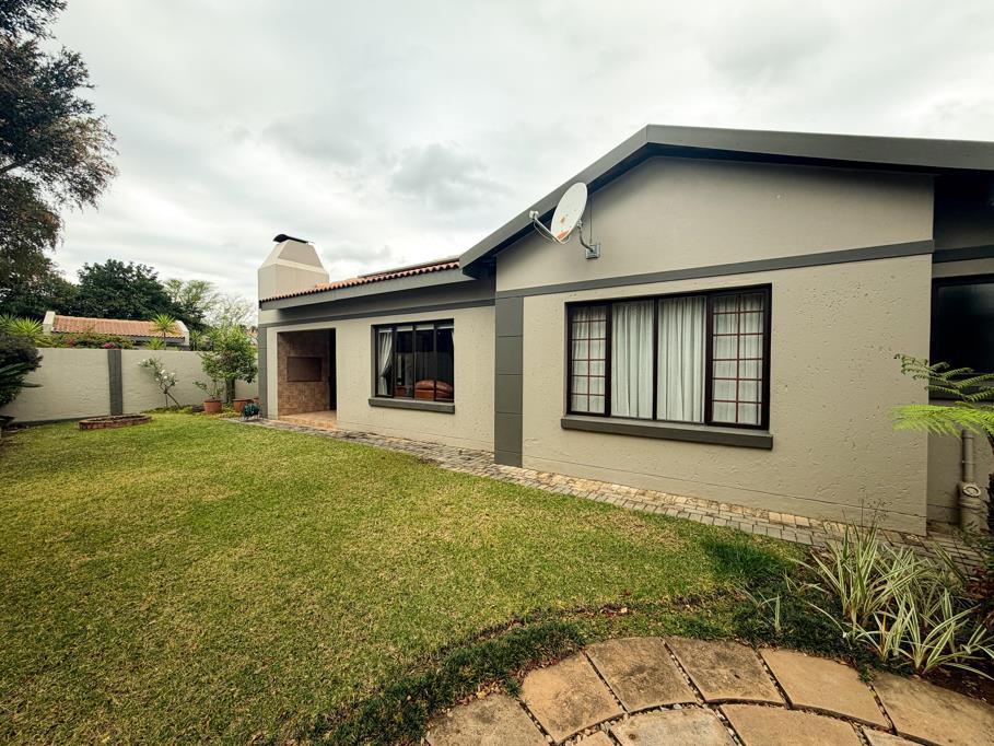 2 Bedroom Simplex