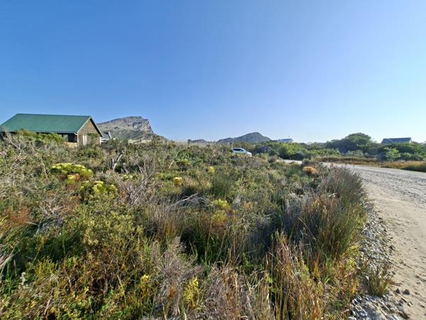 608 m² Land