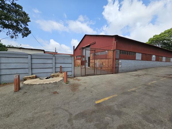 210 m² Industrial space