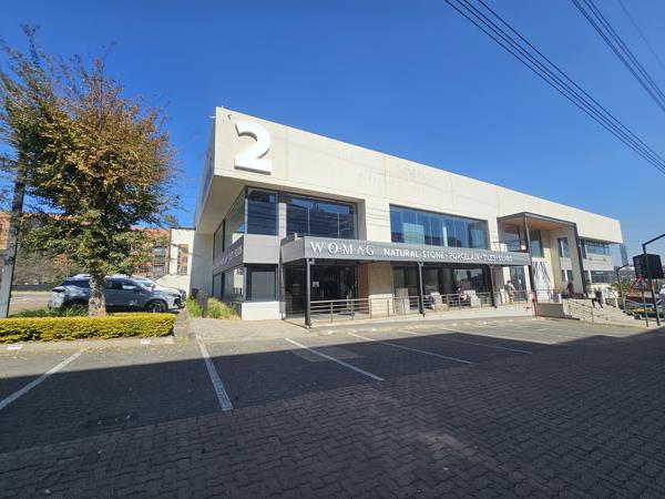 768 m² Commercial space