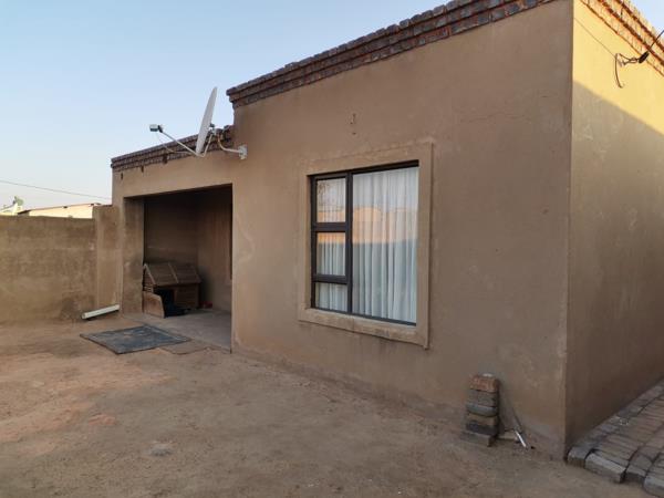 2 Bedroom House