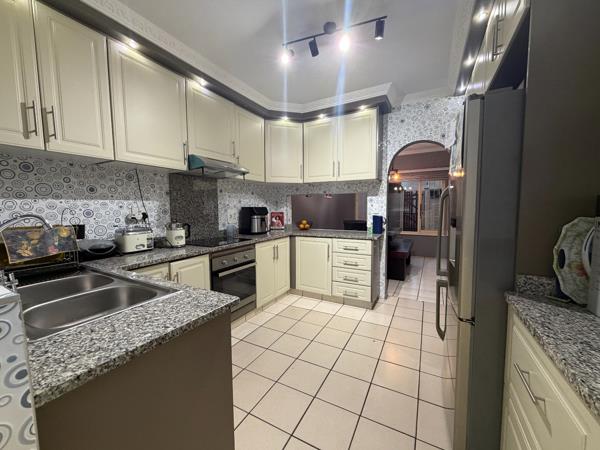 3 Bedroom Townhouse