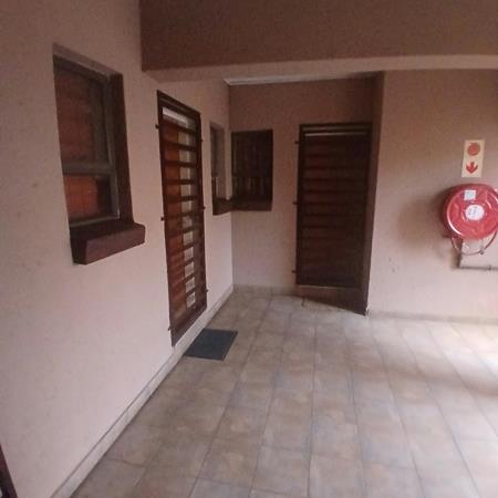 1 Bedroom House
