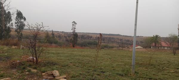1 046 m² Land
