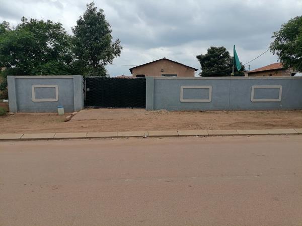2 Bedroom House