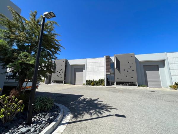 459 m² Industrial space