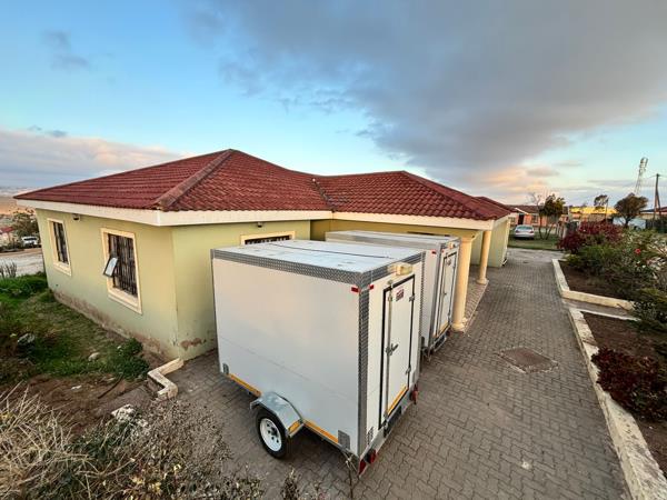 5 Bedroom House