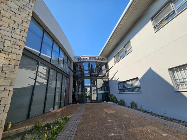 296 m² Commercial space