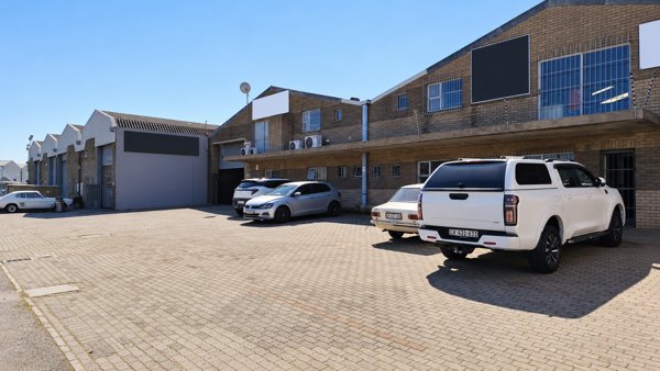 670 m² Industrial space