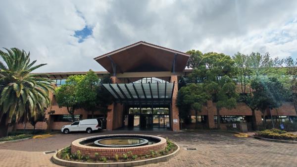 1 200 m² Office Space