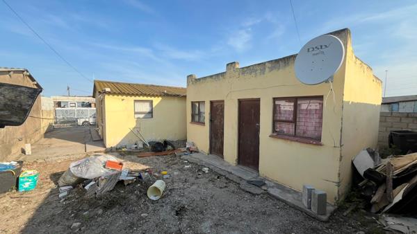 2 Bedroom House