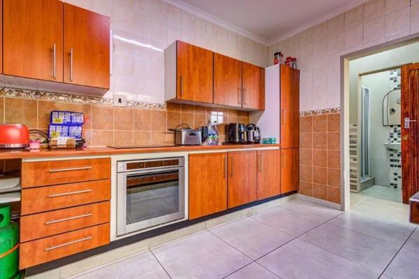 4 Bedroom Townhouse