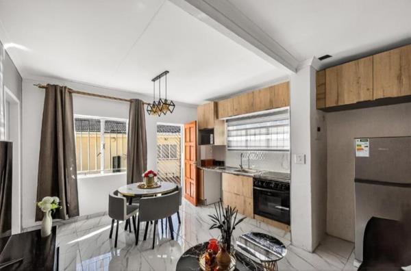 1 Bedroom House