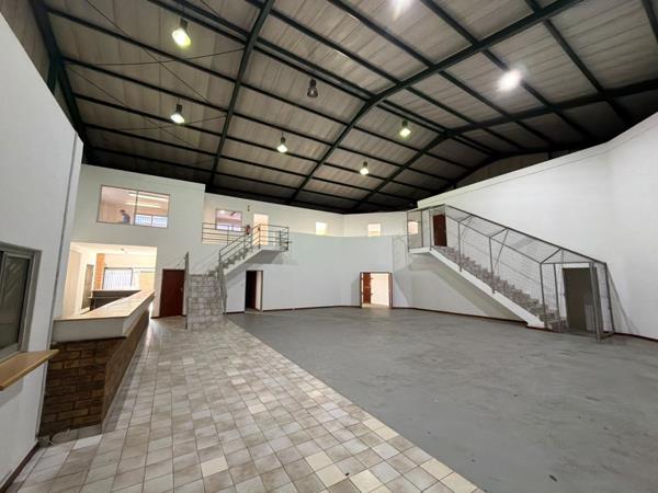 595 m² Commercial space