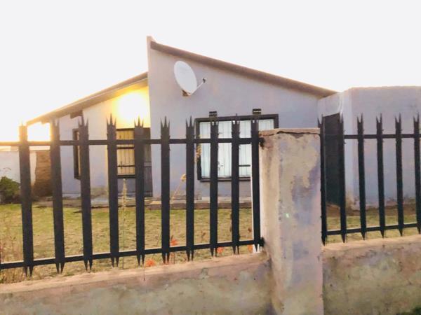 2 Bedroom House