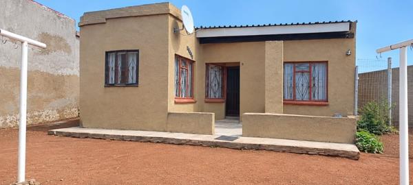 2 Bedroom House