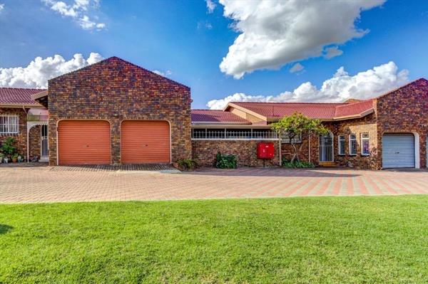 3 Bedroom Townhouse
