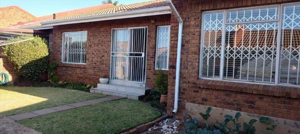2 Bedroom Townhouse