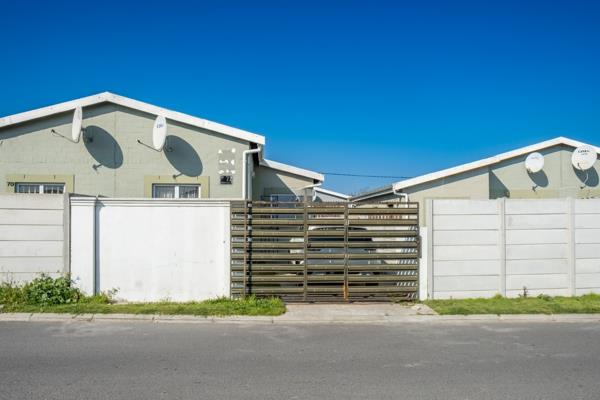 2 Bedroom House