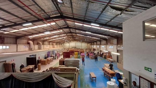 4 210 m² Industrial space