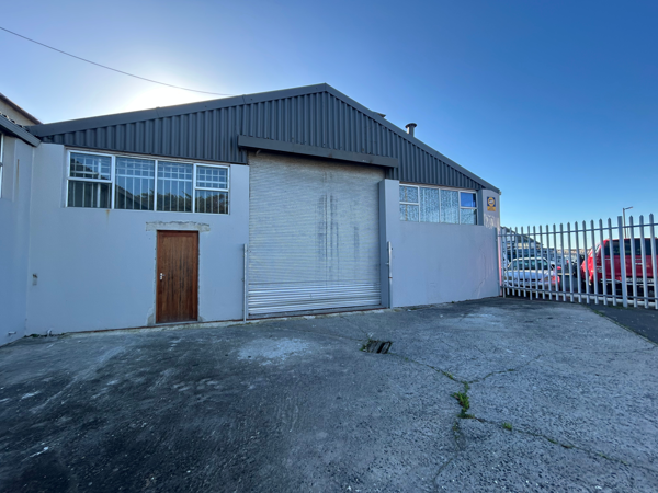517 m² Industrial space