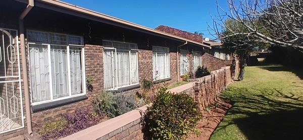 3 Bedroom Simplex