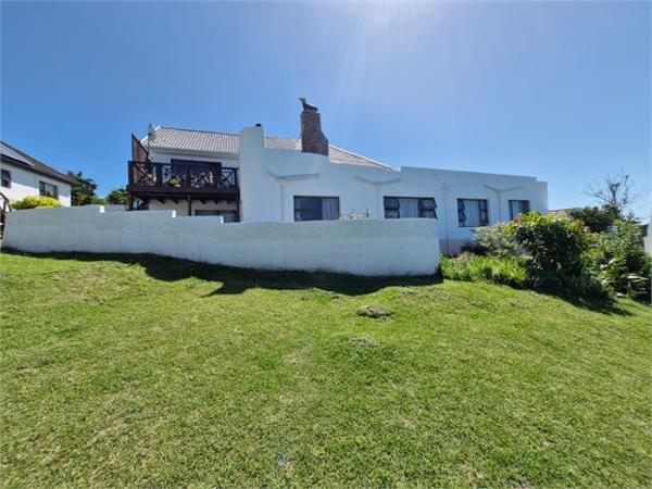 7 Bedroom House