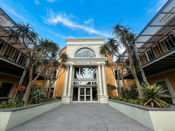 114 m² Commercial space