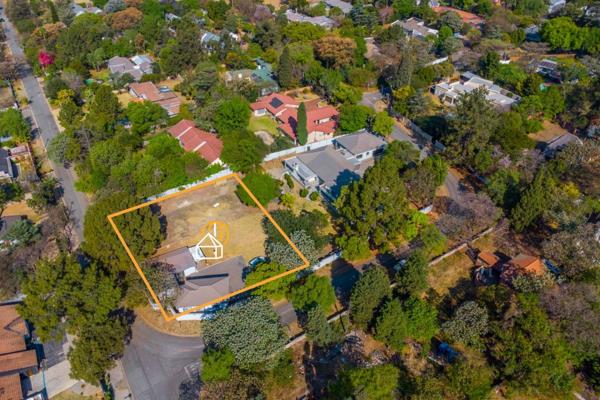 1 907 m² Land