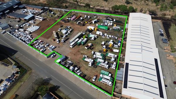 9 371 m² Land