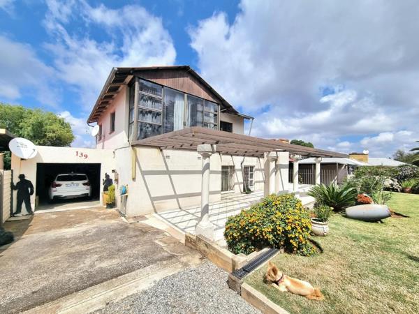 5 Bedroom House