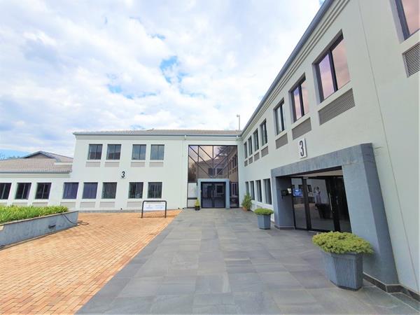 160 m² Commercial space